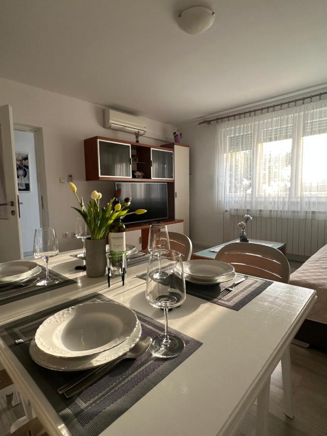 Apartman Antonio Baška Voda Екстериор снимка