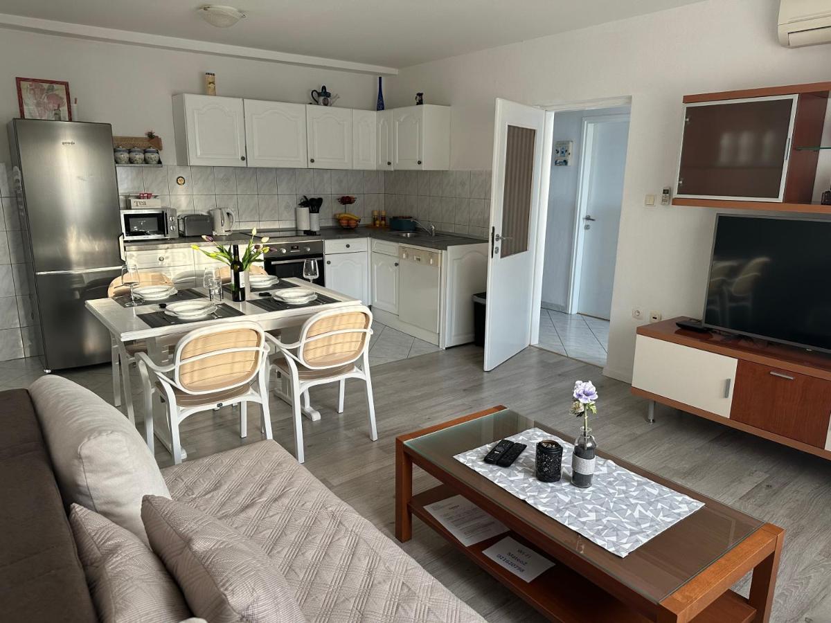 Apartman Antonio Baška Voda Екстериор снимка