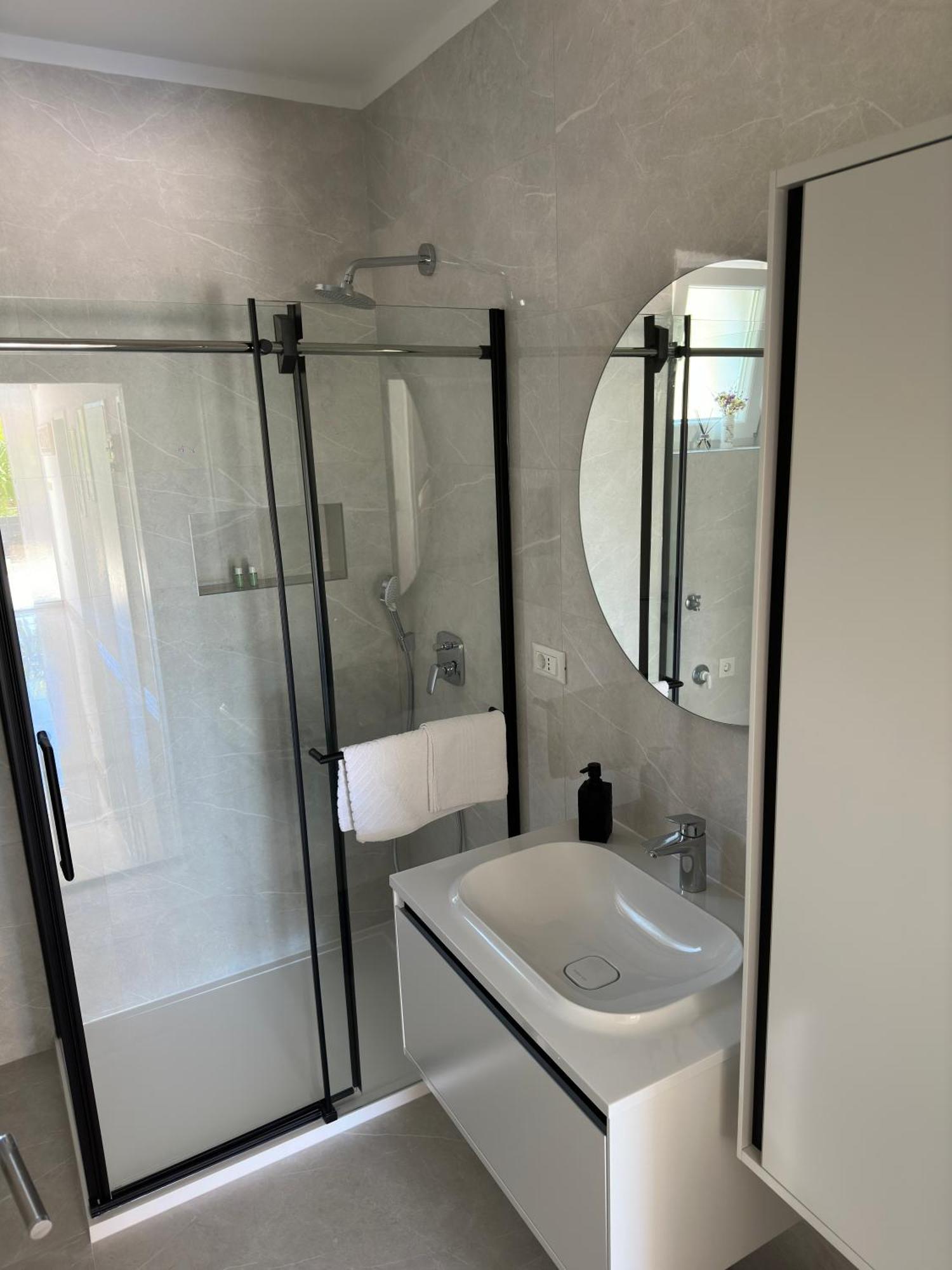Apartman Antonio Baška Voda Екстериор снимка